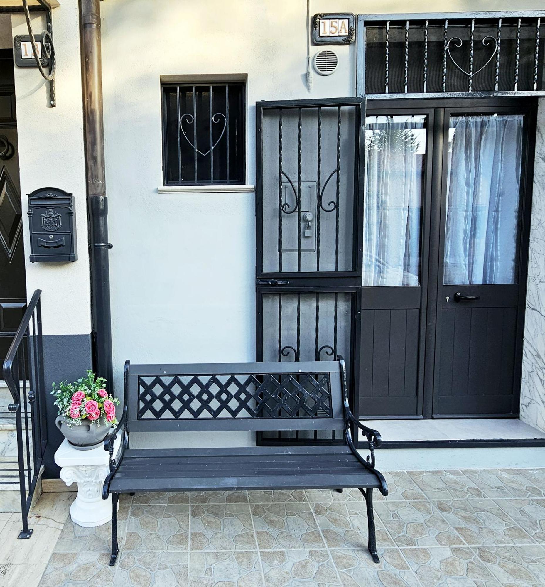 Casa Vacanze Vener - Venosa Luaran gambar
